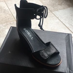 Joanie ankle lace sorel 6.5